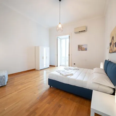 Residenza Castel Dell'ovo By Dimorra * נאפולי